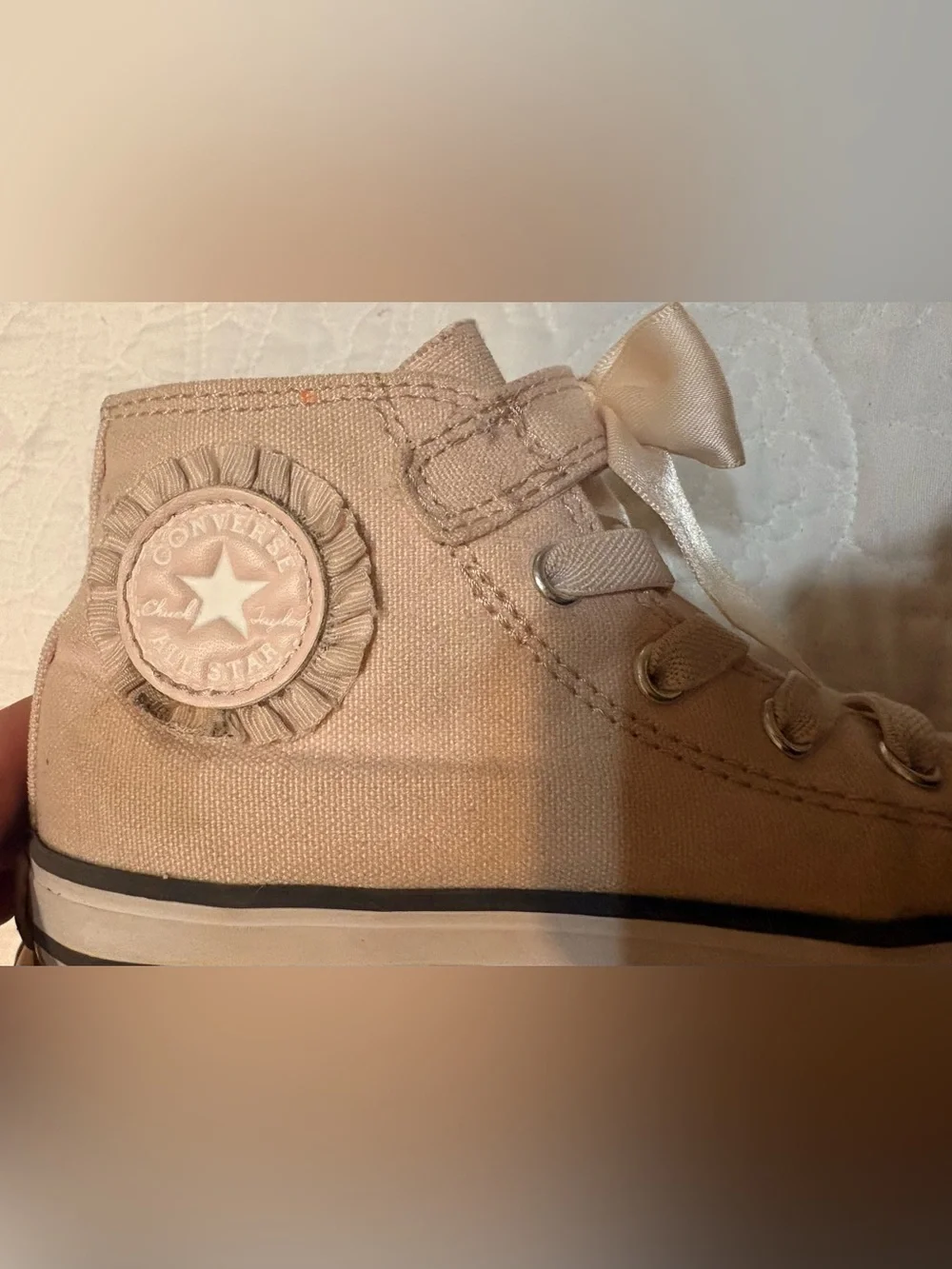 Converse Chuck Taylor All Star “Ruffles & Bows” High Top Sneakers- Pink- Size 10